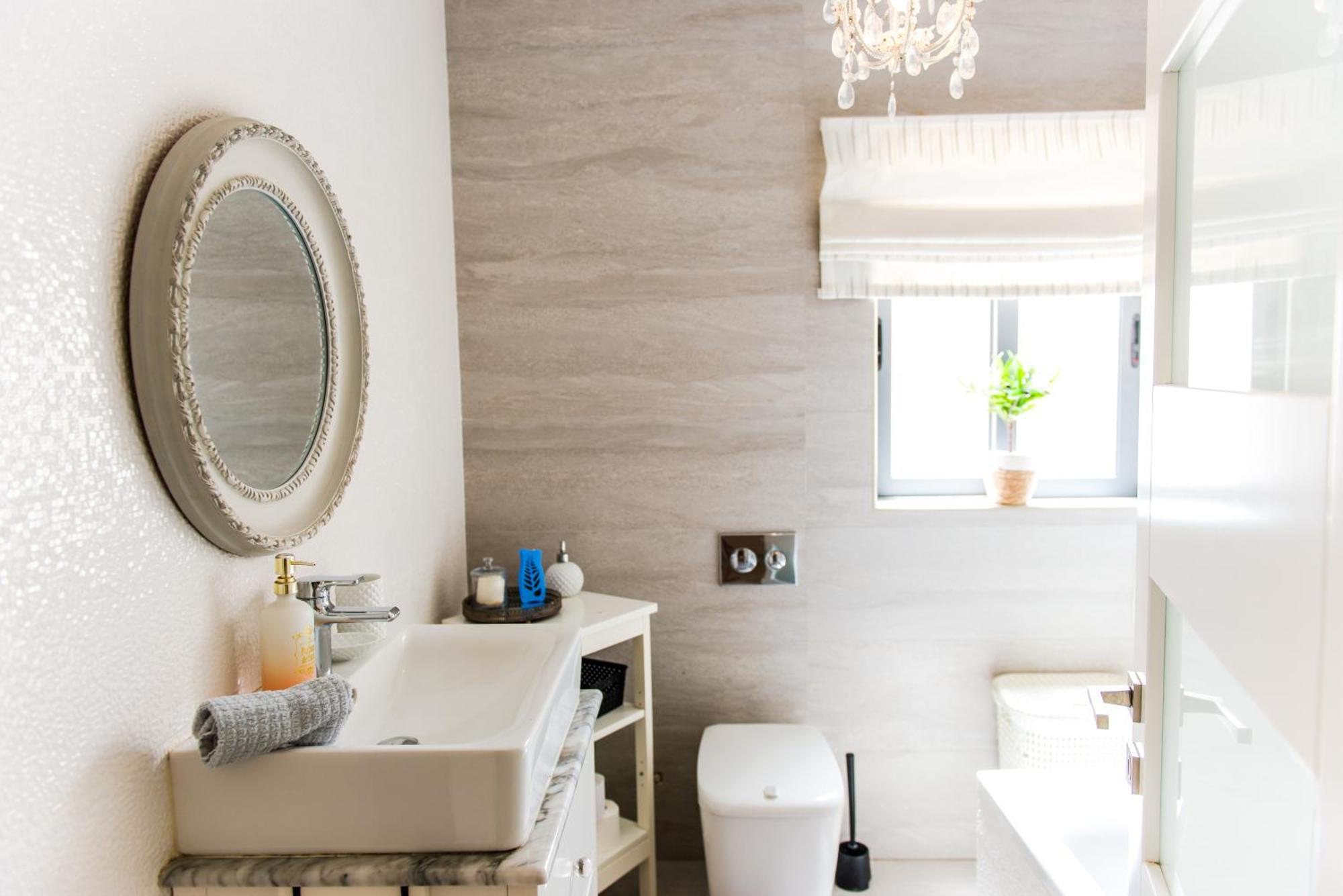 Mediterranean Abode - Spacious Apartment In Swieqi Is-Swieqi Bagian luar foto